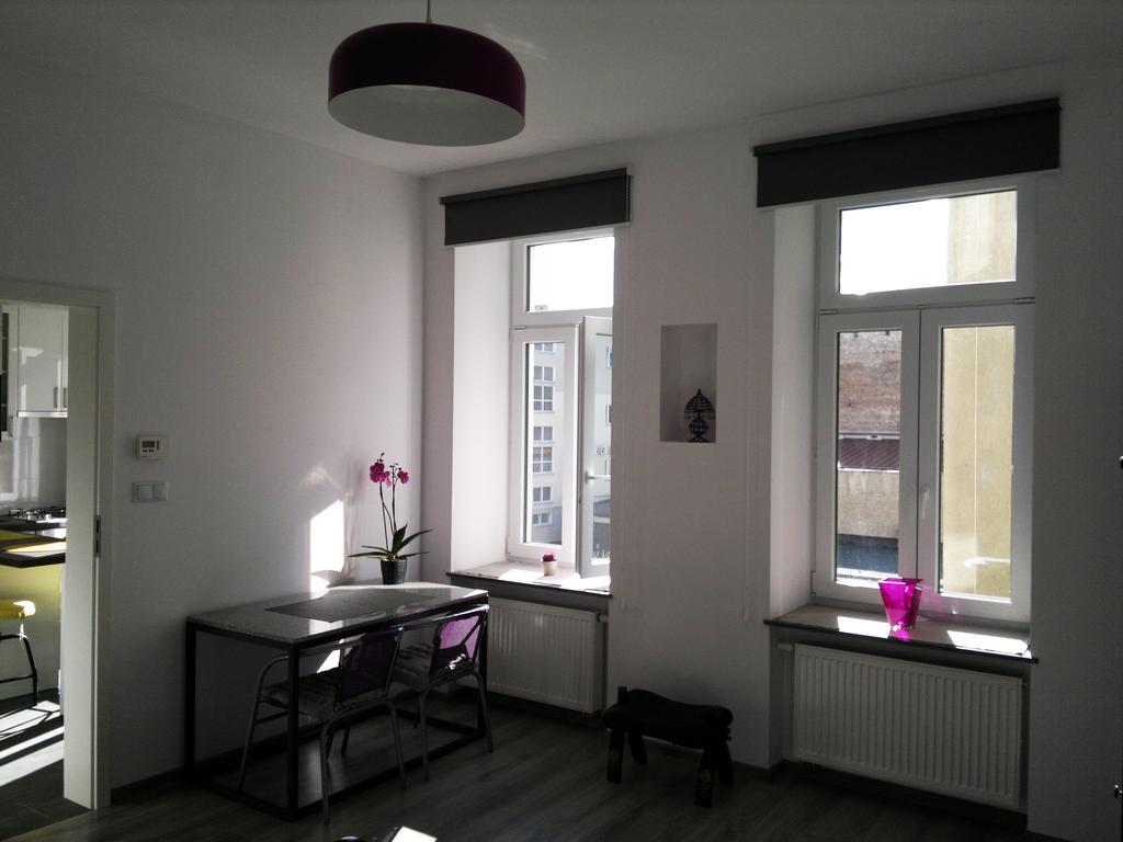 Kolorowe Apartamenty Люблин Екстериор снимка